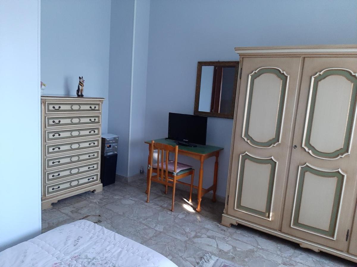 Villa Paulette Bassignana Bagian luar foto