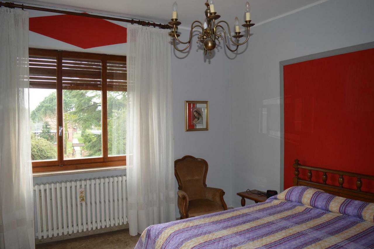 Villa Paulette Bassignana Bagian luar foto