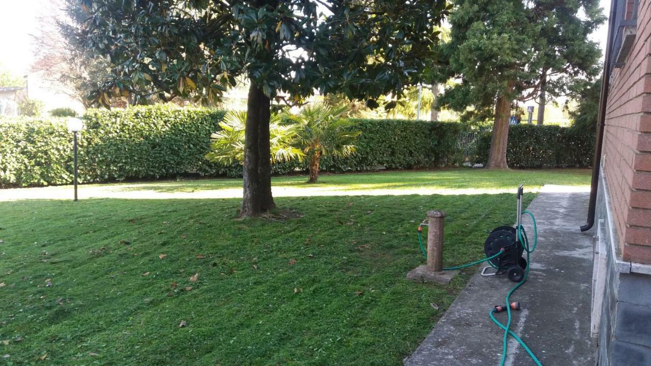 Villa Paulette Bassignana Bagian luar foto